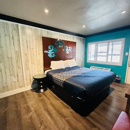 Casa Blanca Inn & Suites Whittier Extérieur photo