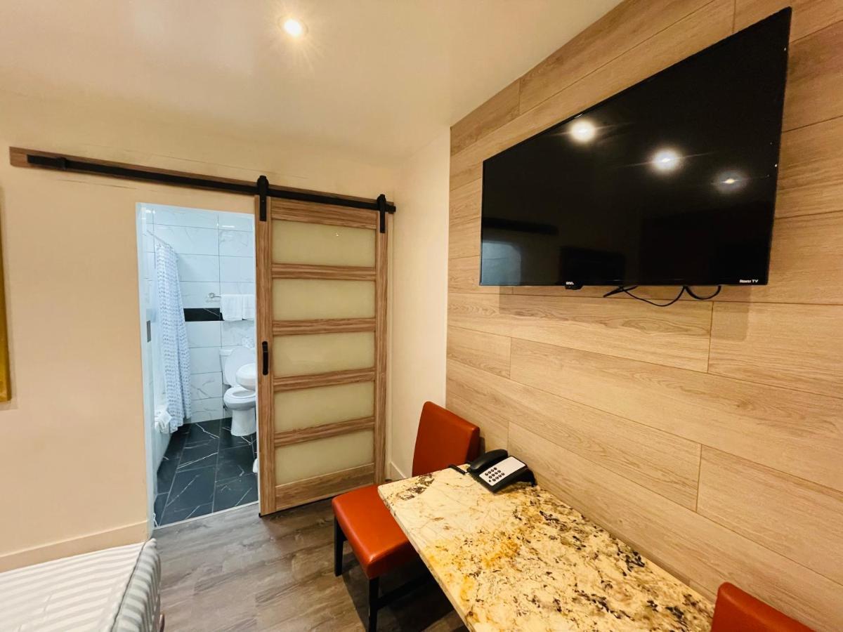 Casa Blanca Inn & Suites Whittier Extérieur photo