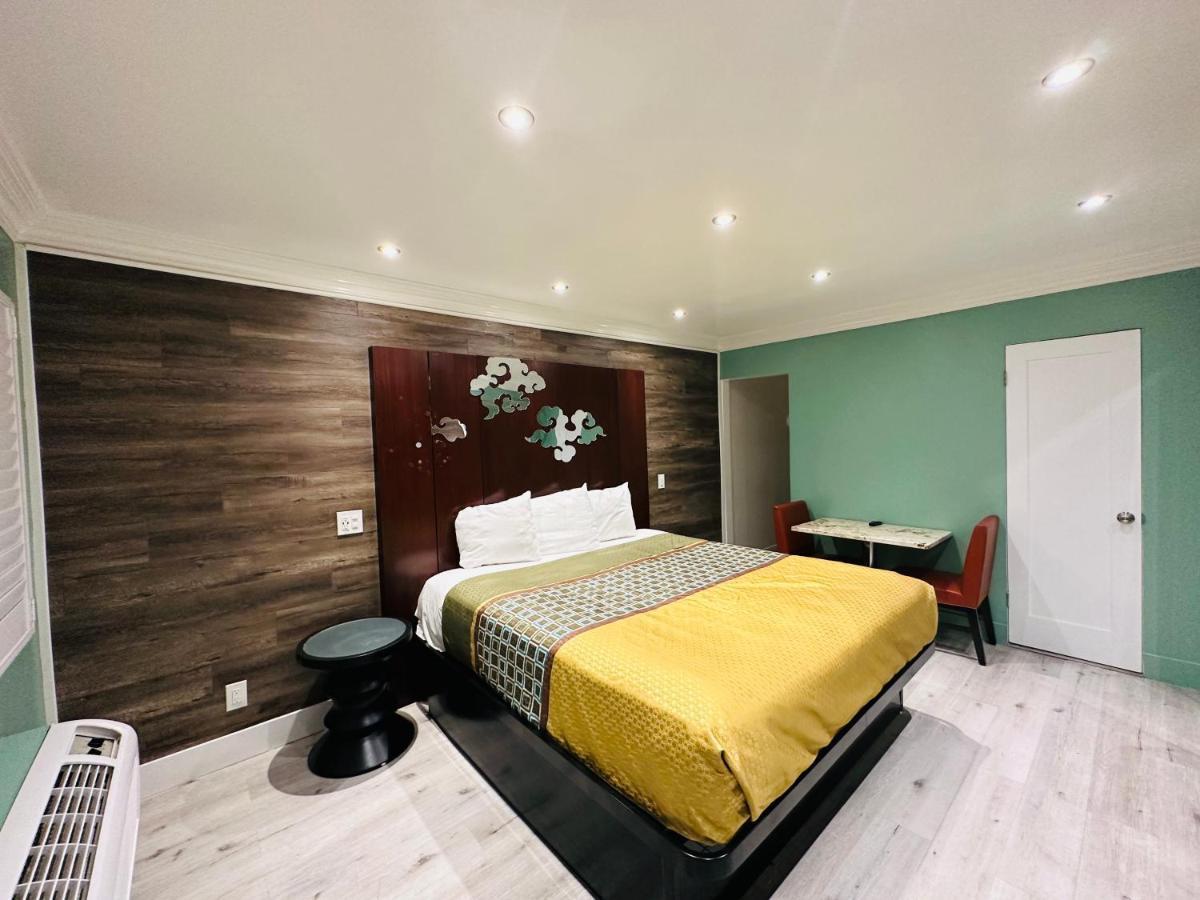 Casa Blanca Inn & Suites Whittier Extérieur photo